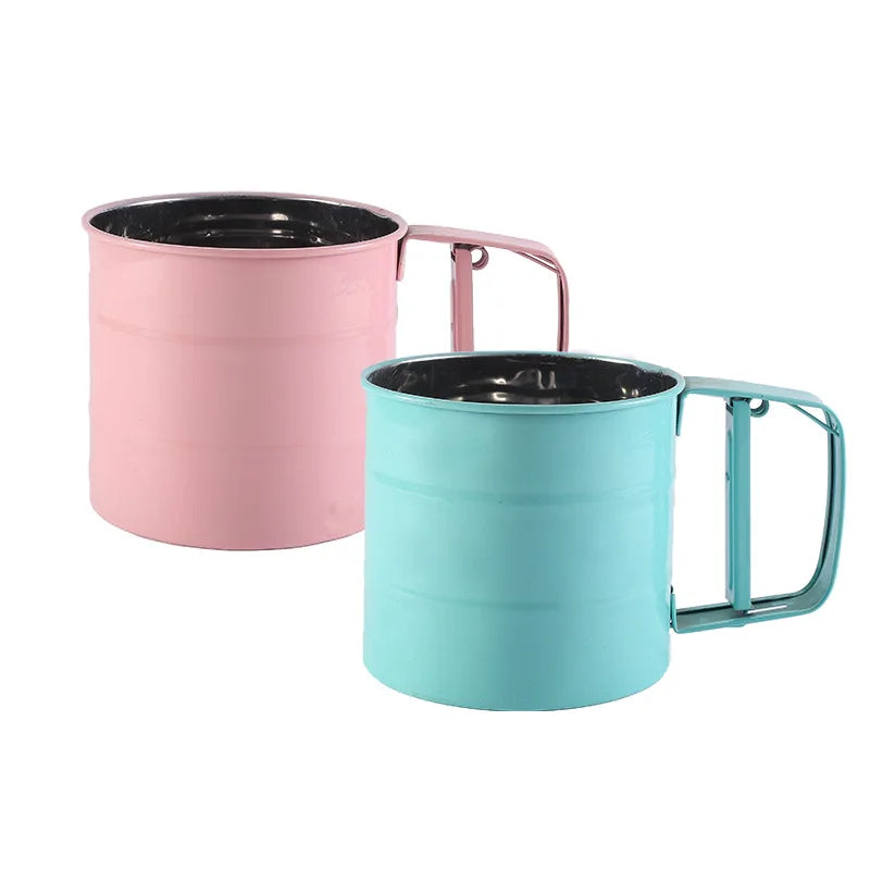 LoungeYard | Handheld Kitchen Flour Sifter Semi-Automatic Kitchen Gadget — product view 7