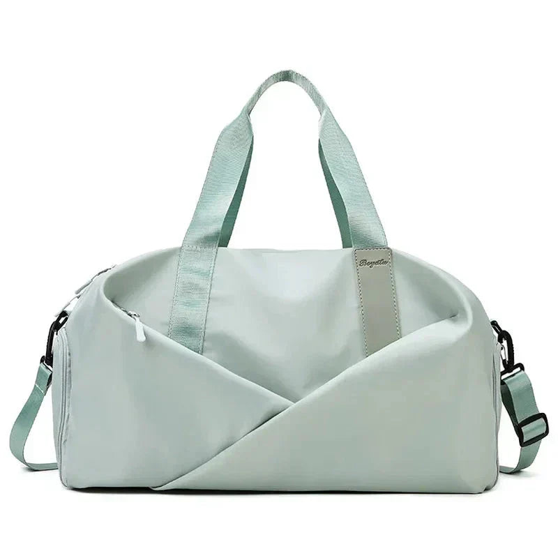 LoungeYard | Sports bag - Stylish multifunctional sports bag for any occasion — product view 6