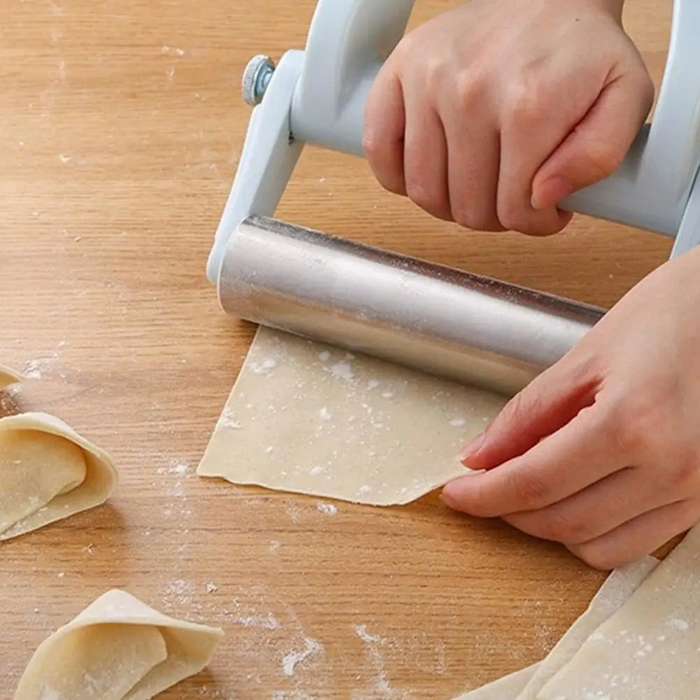 LoungeYard | Easy Dough Maker Baking Stainless Steel Roller — product view 3