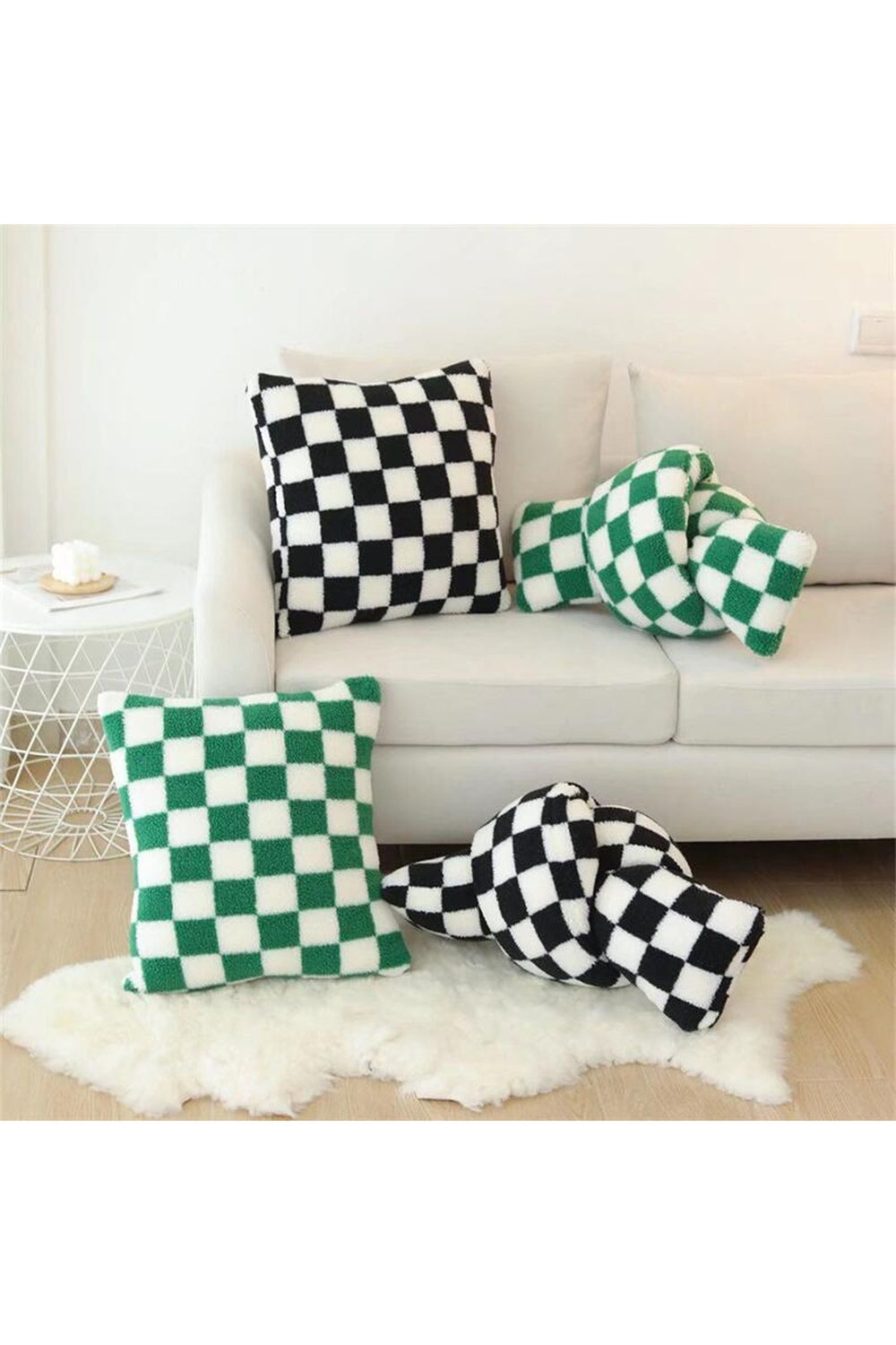 Fleece Pillowcase | LoungeYard — product view 1
