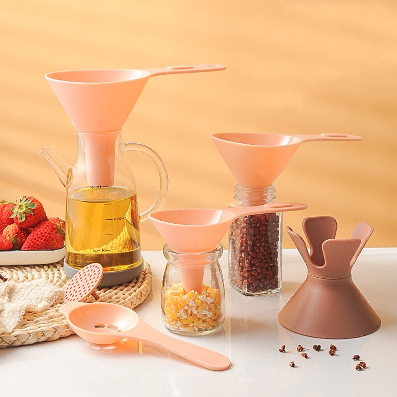LoungeYard | 6in1 Pour Master Reusable Funnel Set — product view 2