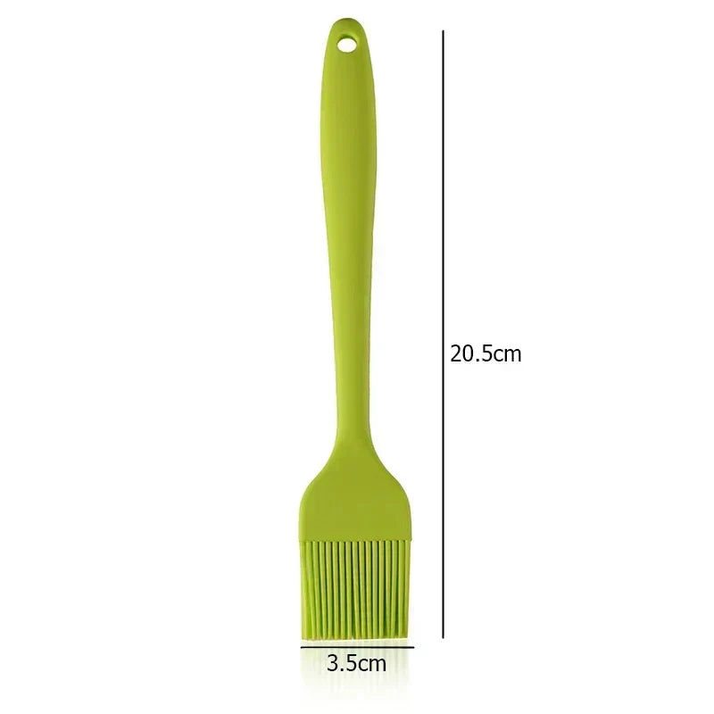 LoungeYard | CookMaster Marinade Brush | Heat Resistant & Hygienic | Ideal for Grilling and Cooking — product view 2