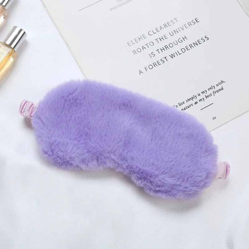 Douceur Câline – Luxury Silk Eye Mask for Relaxation LoungeYard — product view 1