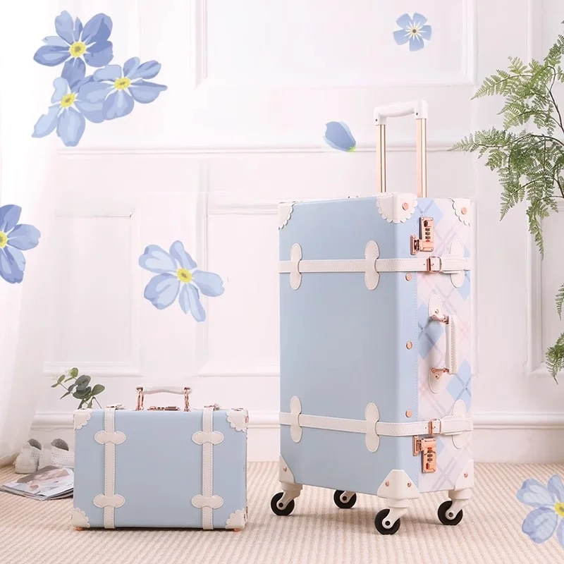 LoungeYard | Retro Hardcase Luggage Set - Valencia — product view 5