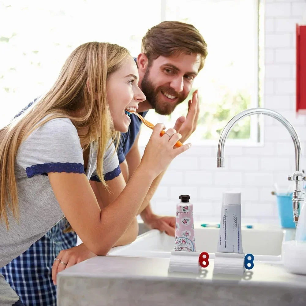 LoungeYard | Lazy Toothpaste Squeezer — product view 5