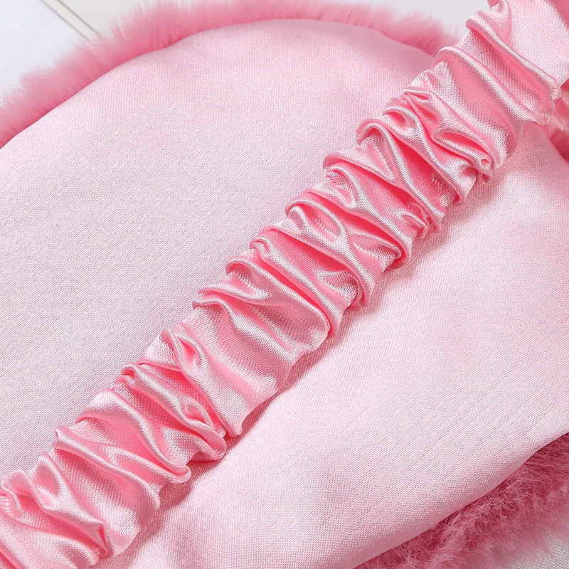 Douceur Câline – Luxury Silk Eye Mask for Relaxation LoungeYard — product view 3