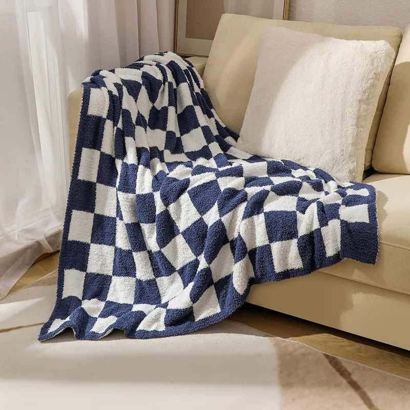 LoungeYard | Nordic Throw for a Stylish Interior — product view 5