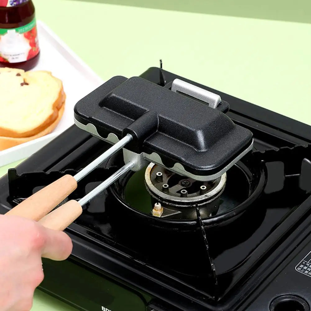 LoungeYard | Double-Sided Quick Snack Non-Stick Sandwich Maker — product view 3