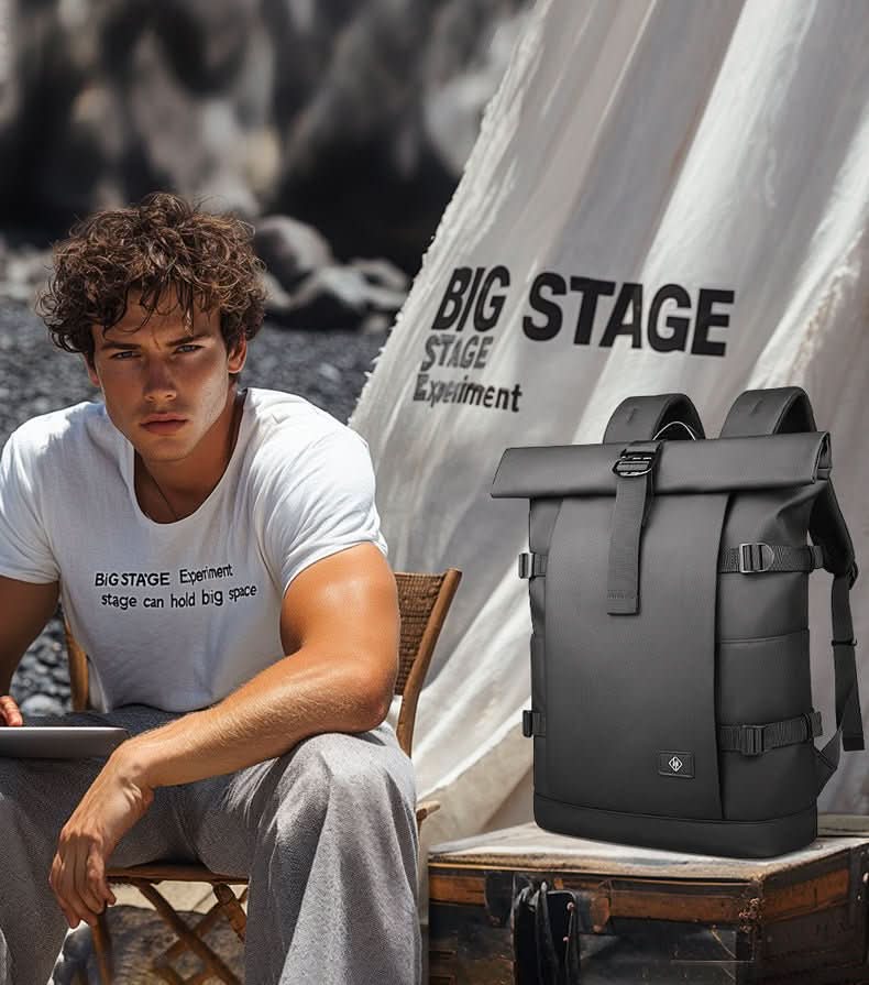 LoungeYard | Expandable outdoor backpack with large volume & laptop compartment — product view 3
