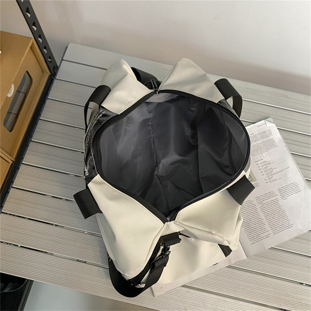 LoungeYard | City Life Large Capacity Shoulder Bag — product view 3