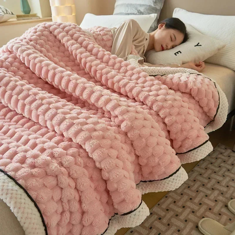 LoungeYard | Soft Flannel Autumn Blanket — product view 5