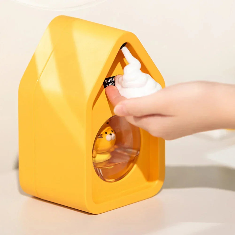 LoungeYard | Animal House Automatic Foam Dispenser — product view 4