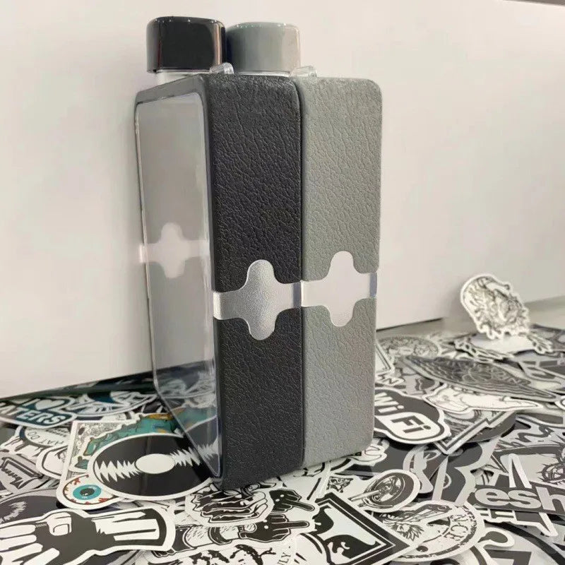 LoungeYard | Hydro Square Elegant Ergonomic Water Bottle — product view 4