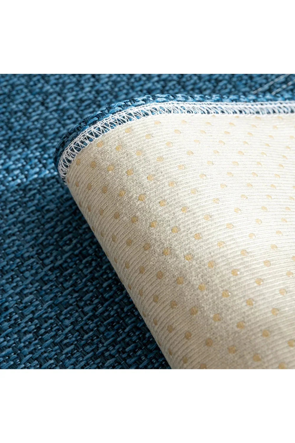 Cotton sofa blanket | LoungeYard — product view 5