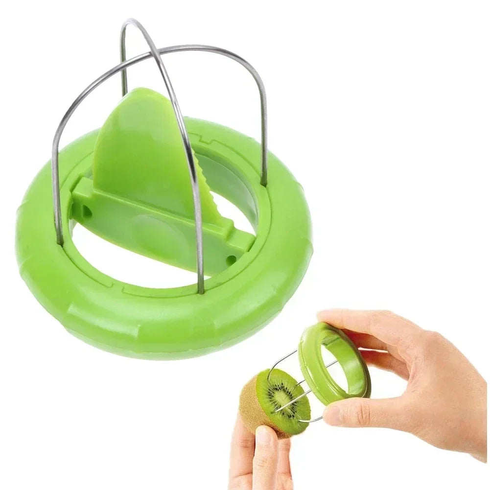 LoungeYard | Fruit Lover Kiwi Cutter — product view 3