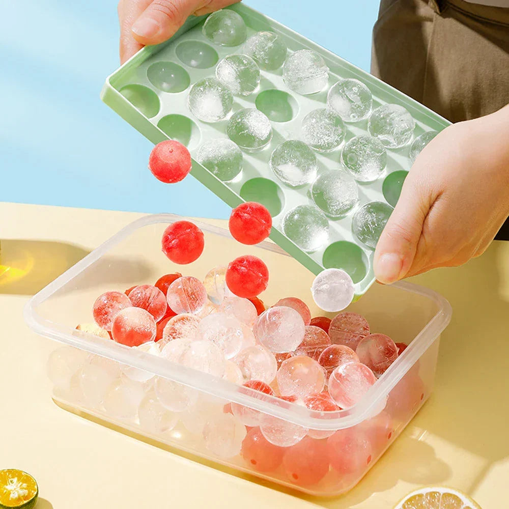 LoungeYard | Hockey Mold Frozen Popsicle Maker — product view 2