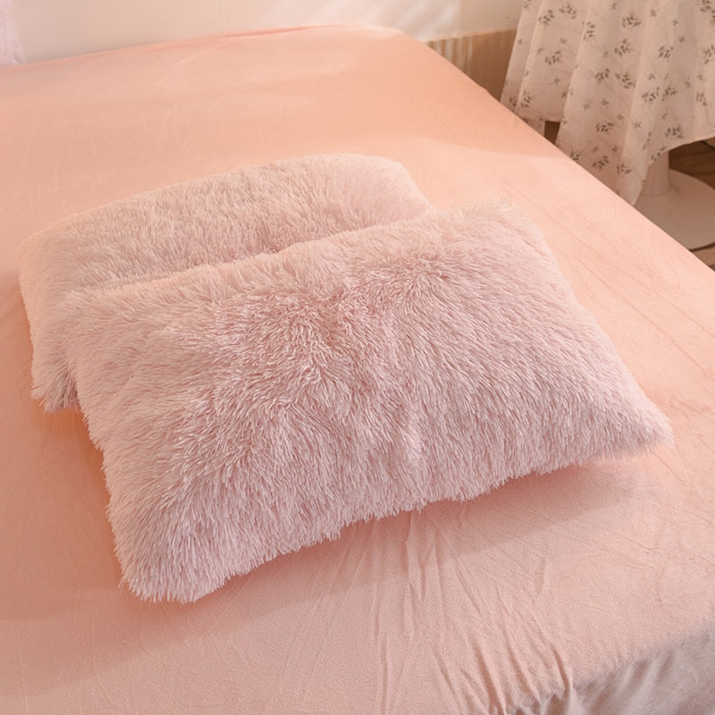 LoungeYard | Luxury Cozy Clouds Bedding Set — product view 4