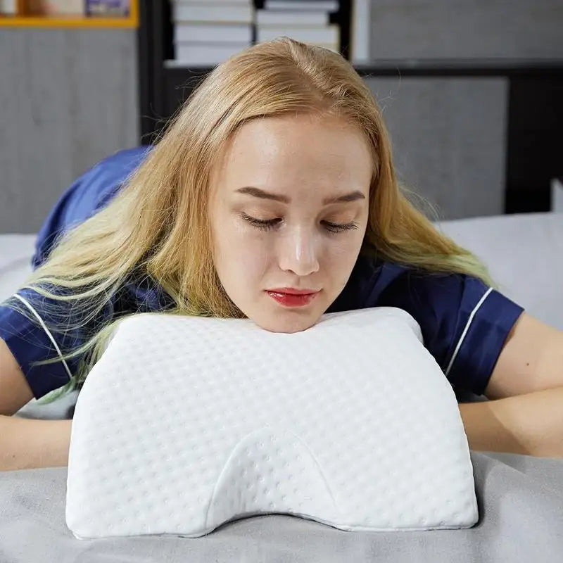 LoungeYard | Curved Orthopedic Memory Foam Pillow — product view 7