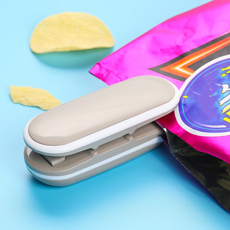 LoungeYard | Fresh Food Keeper Portable Sealing Machine — product view 2