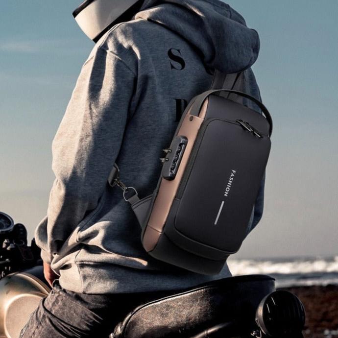 LoungeYard | Crossbody Leather Anti-Theft Waterproof Bag — product view 6
