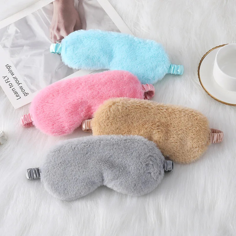 LoungeYard | Plush Sleep Mask with Adjustable Strap — product view 2