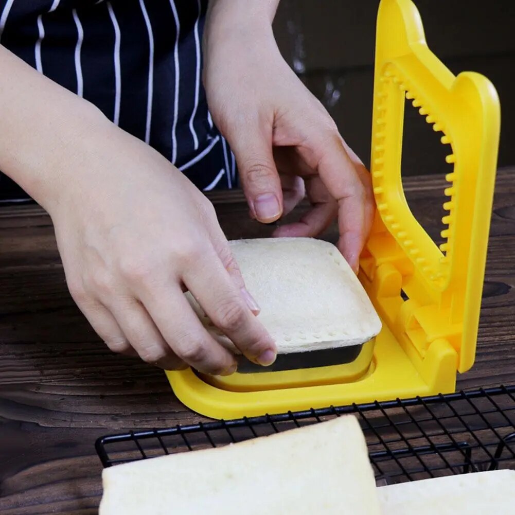 LoungeYard | Kids Dream Square Sandwich Cutter — product view 5