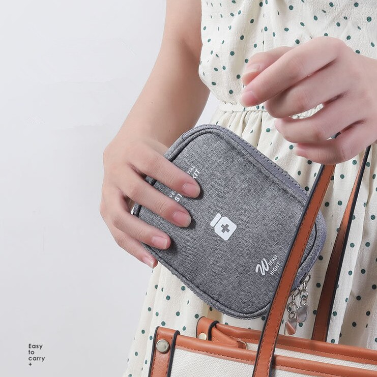 LoungeYard | Mini Essential Travel Organizer Bag — product view 4