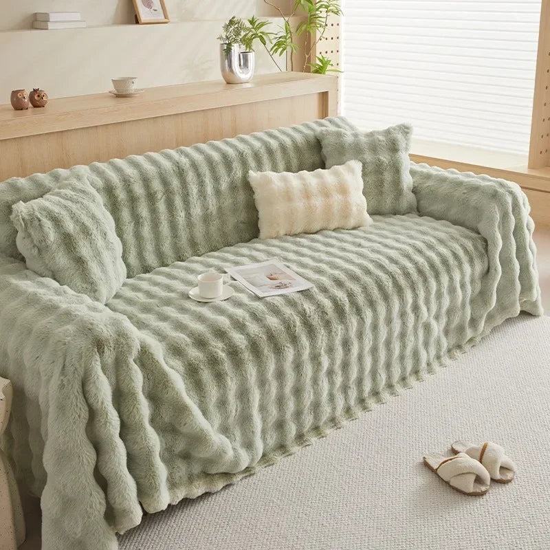 LoungeYard | Plush Throw for a Cozy Interior — product view 6