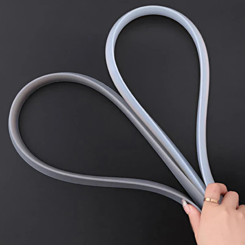 LoungeYard | Bathroom Water Stopper Flexible Silicone Barrier — product view 3