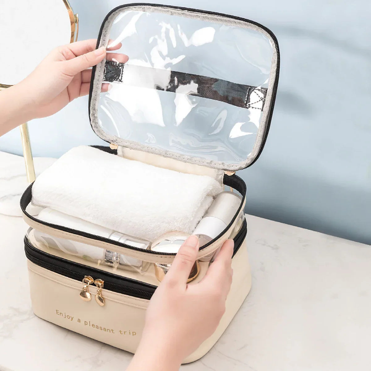 LoungeYard | Cosmetic Bag Lunavie | Double-Layer & Waterproof | Large Capacity | Transparent Lid — product view 3