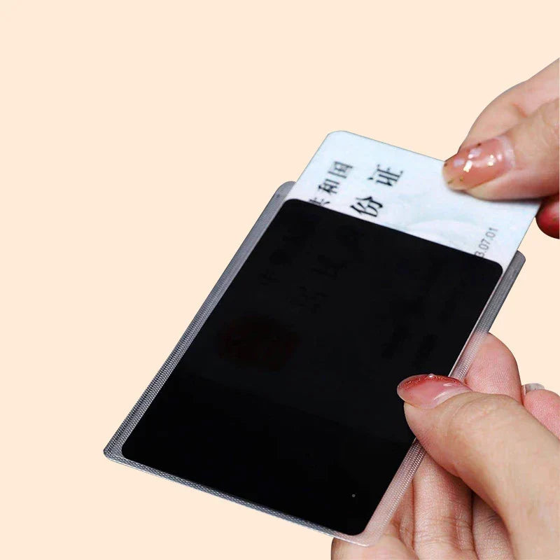 LoungeYard | Anti-peep Privacy Protective Card Holder — product view 7