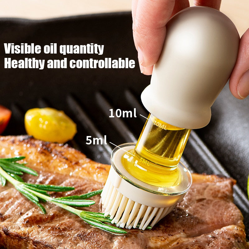 LoungeYard | Oil Spray Bottle Simple Brush — product view 5