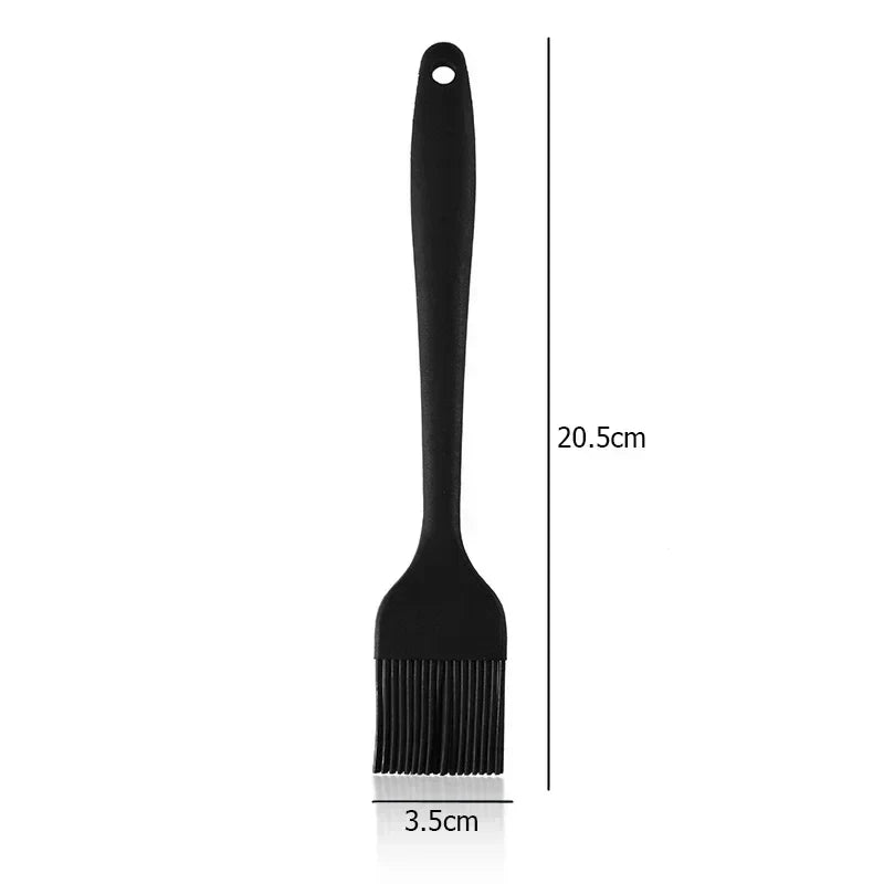 LoungeYard | CookMaster Marinade Brush | Heat Resistant & Hygienic | Ideal for Grilling and Cooking — product view 3