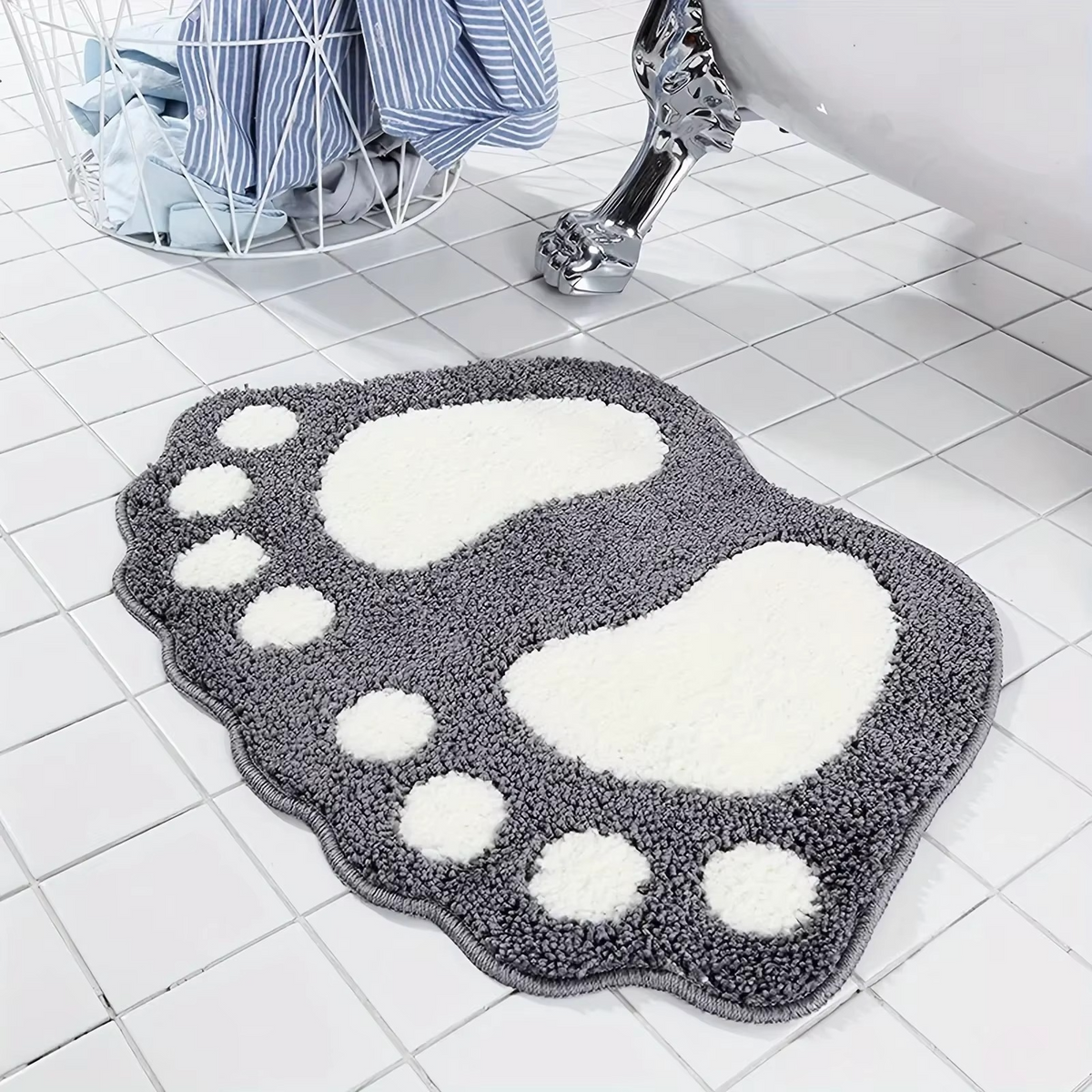 LoungeYard | Luxurious Ultra-Fine Fiber Bathroom Mat, Super Absorbent and Non-Slip — product view 3