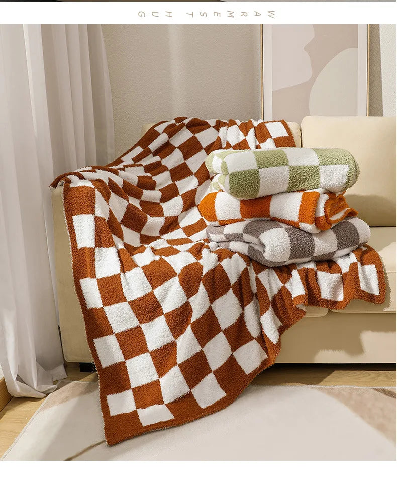 LoungeYard | Nordic Throw for a Stylish Interior — product view 2