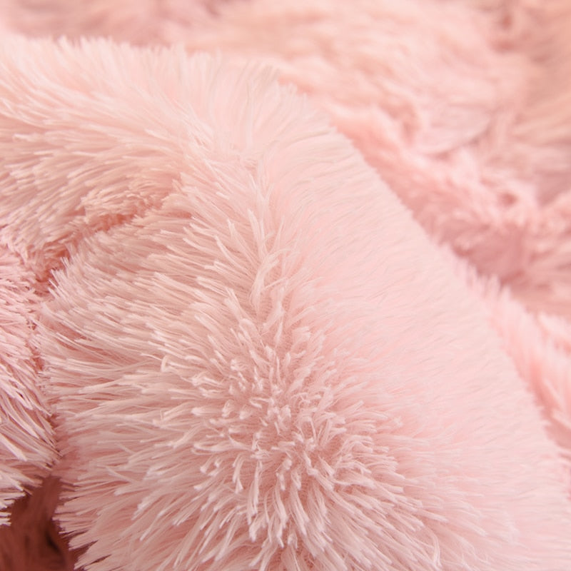 LoungeYard | Luxury Cozy Clouds Bedding Set — product view 3