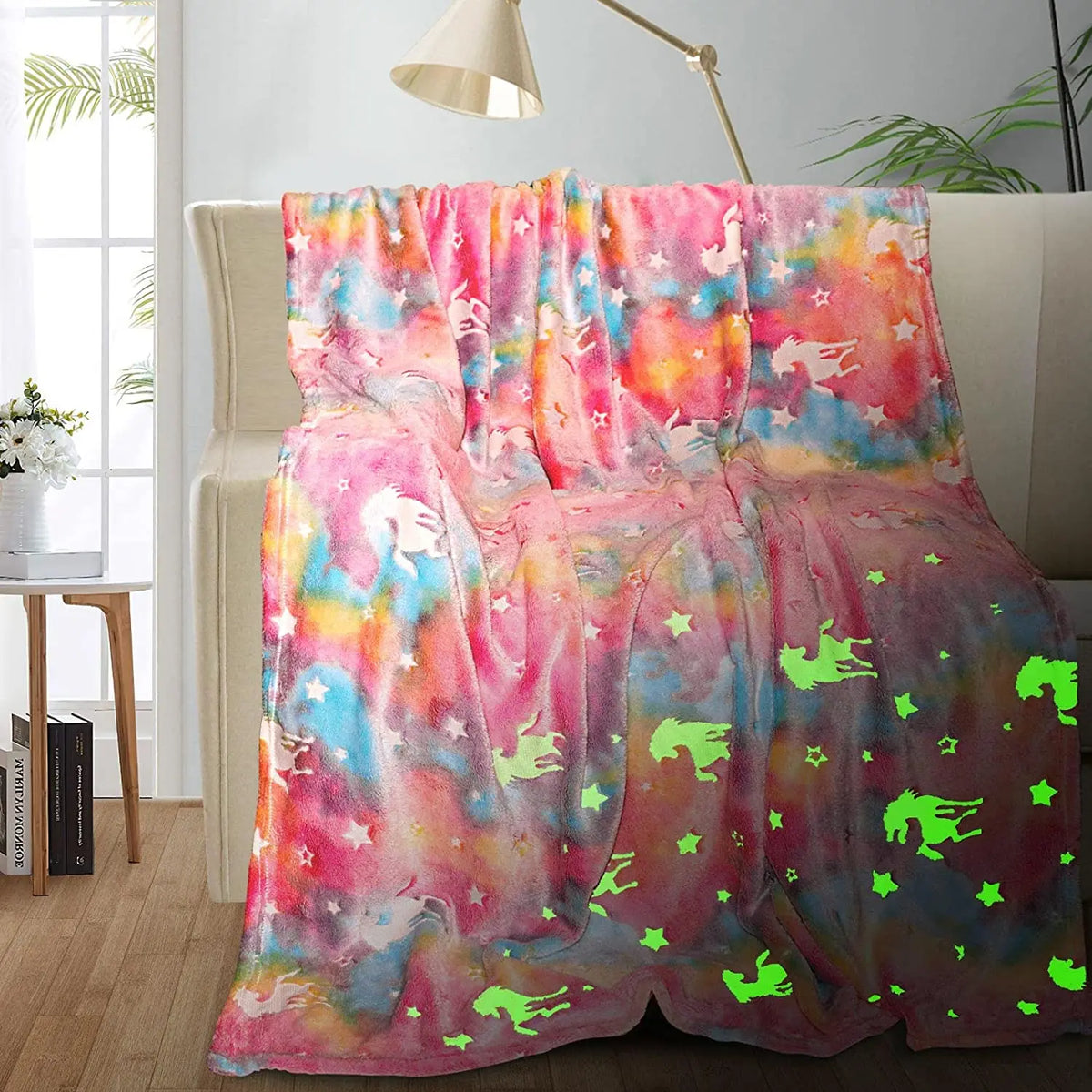 LoungeYard | Luminous Plush Blanket — product view 7