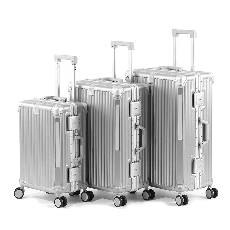 LoungeYard | Hard Suitcase with Aluminum Frame - Tallinn — product view 1
