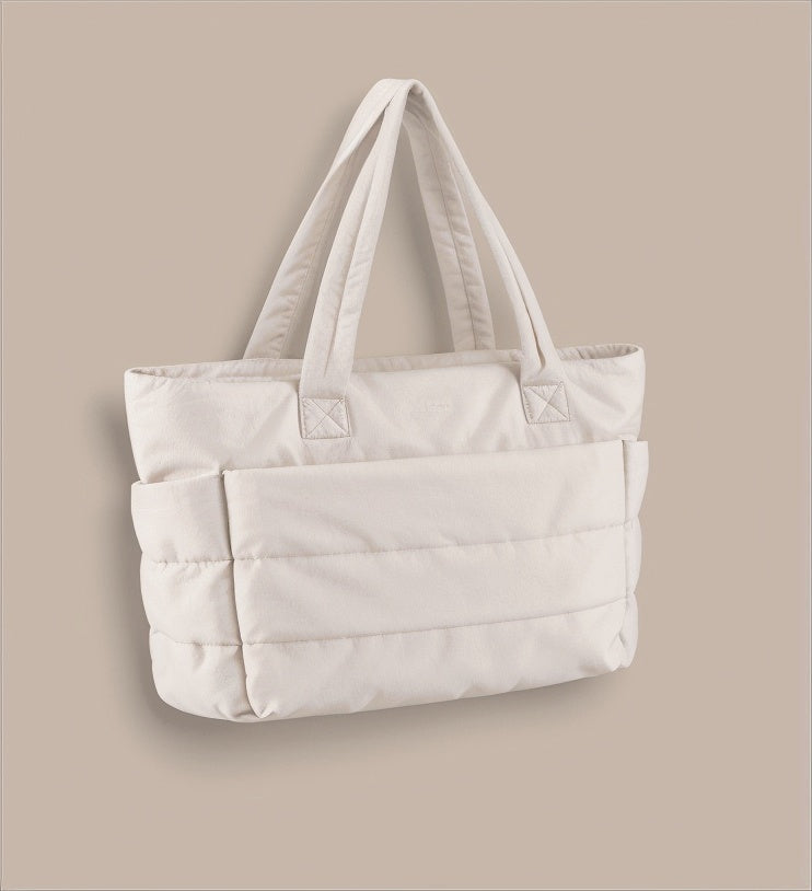 LoungeYard | CloudSatchel Daily Carry Luxury — product view 3