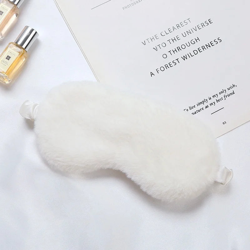Douceur Câline – Luxury Silk Eye Mask for Relaxation LoungeYard — product view 7