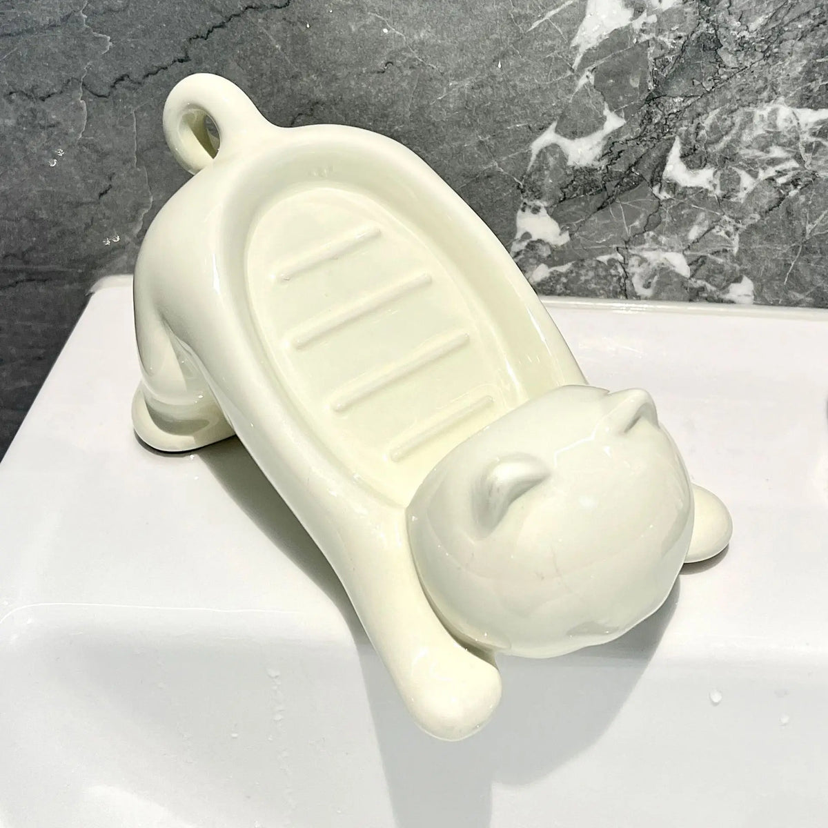 LoungeYard | Stretching Cat Soap Tray — product view 7