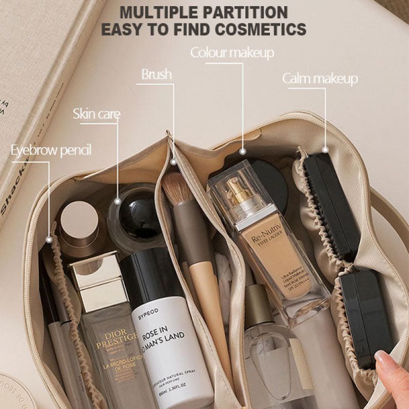 LoungeYard | Elegant Large Capacity Travel Cosmetic Bag — product view 6