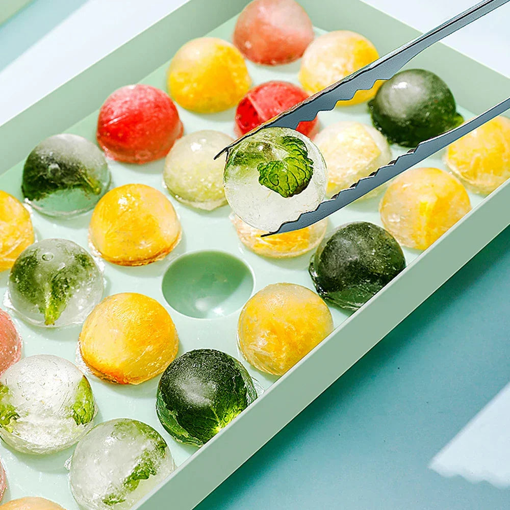 LoungeYard | Hockey Mold Frozen Popsicle Maker — product view 5