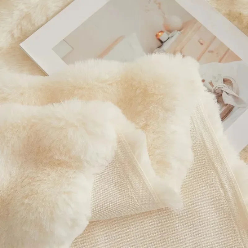 LoungeYard | Plush Throw for a Cozy Interior — product view 3
