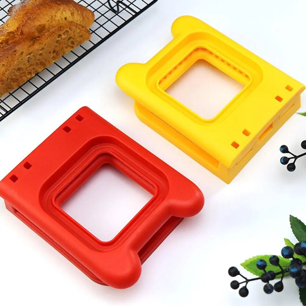 LoungeYard | Kids Dream Square Sandwich Cutter — product view 7
