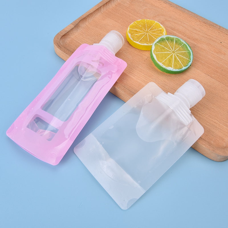 LoungeYard | Travel-Sized Reusable Travel Pouch Bag — product view 3