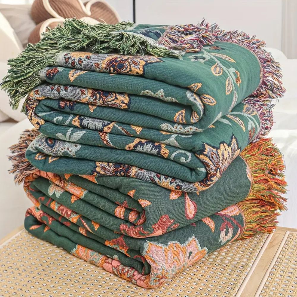 LoungeYard | Sunfern Vintage Reversible Cotton Blanket — product view 2