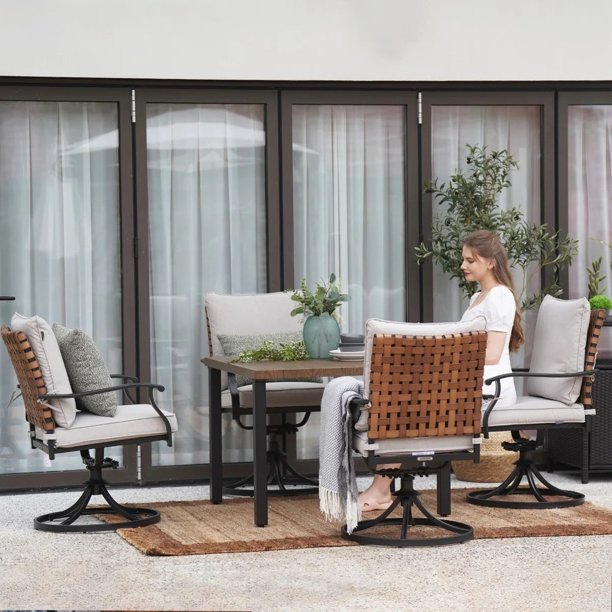 LOUNGE YARD Elmdale Steel KD Dining Table — product view 4