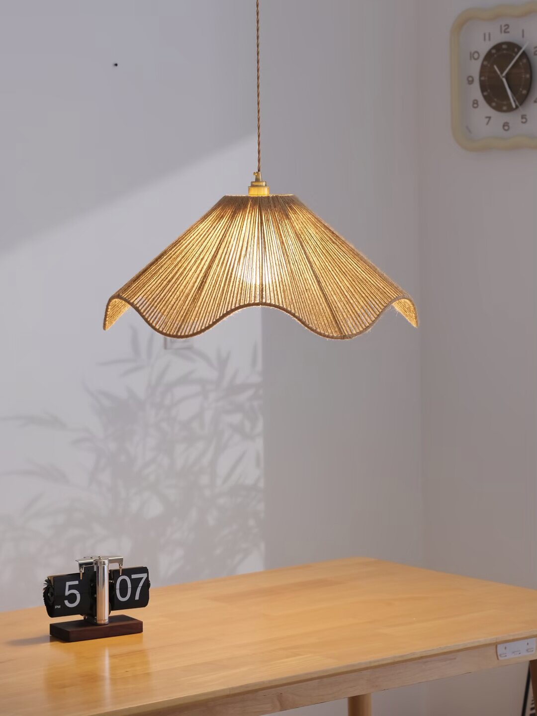 Umbel Hemp Rope Pendant Lamp — product view 5