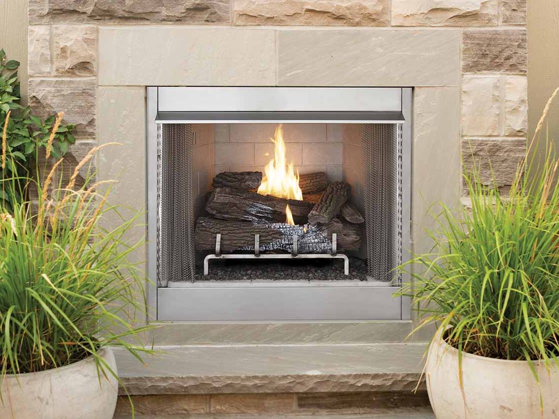 Superior - 42&quot; Outdoor/Indoor Firebox, White Stacked or White Herringbone - VRE4242